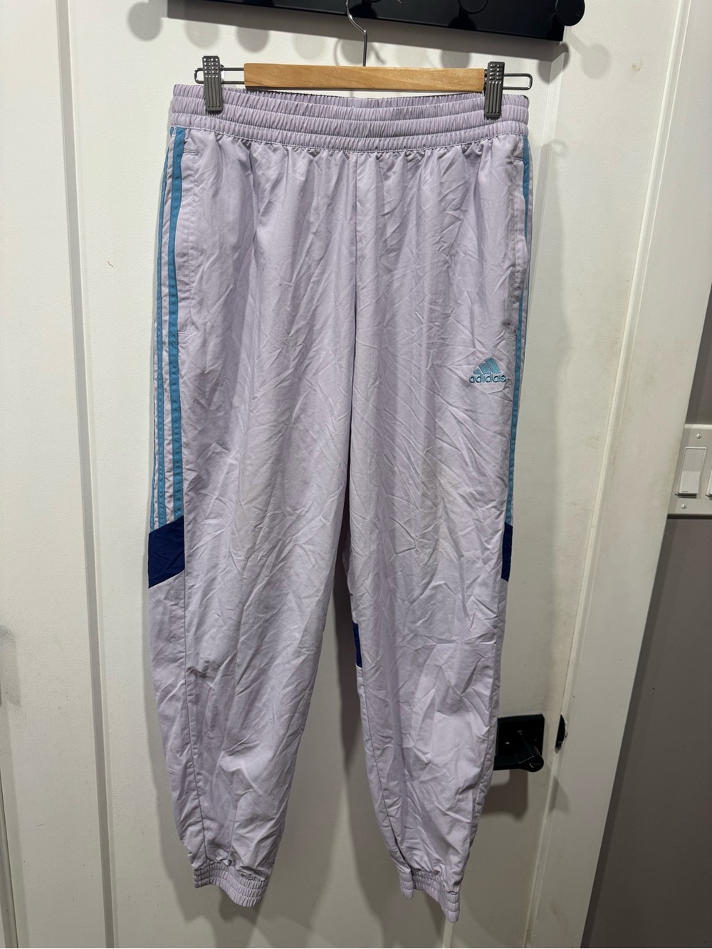 Adidas Men’s Light Lavender Track Pants with Blue Accents (M)